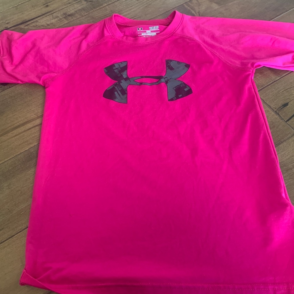 Pink T-shirt
